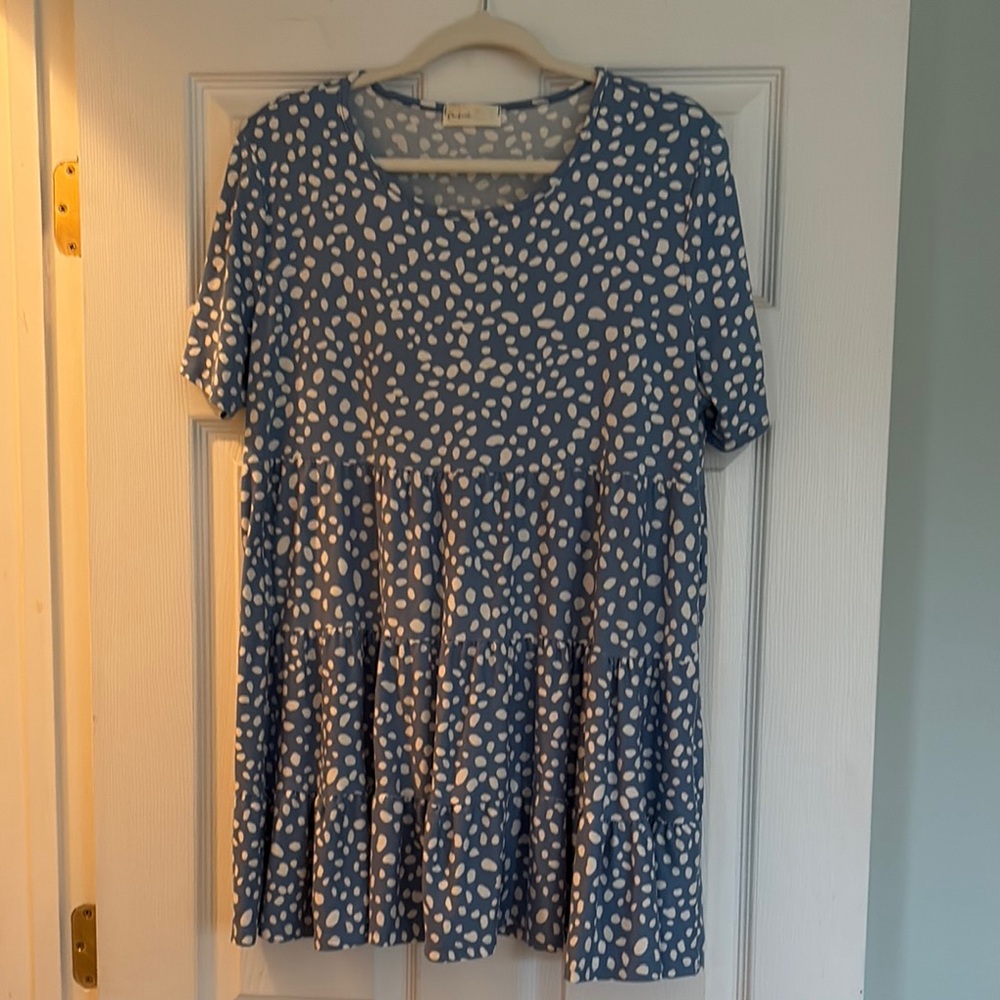 Blue and White Relaxed Tunic Blouse with Tiered Design